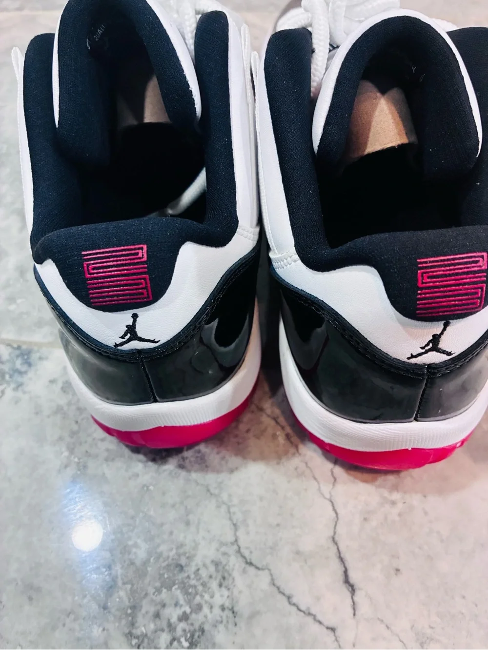 Air Jordan 11 low Chicago